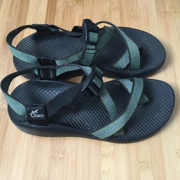 Chaco Shoes - Chaco Vibram Hiking Strap Sandals 8 EUC